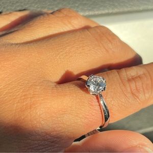 Round CZ ring
